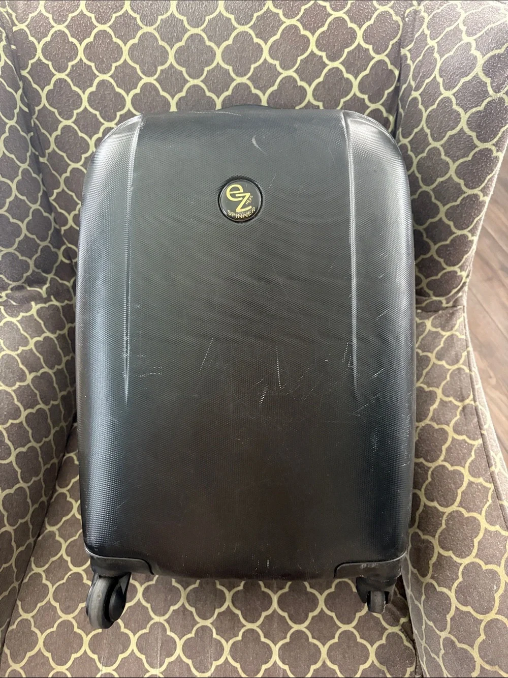 EZ Spinner Hard Shell Carry-On Luggage in Black